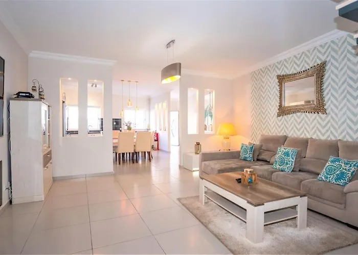 Luxury With Private Heated Pool And Jacuzzi Villa