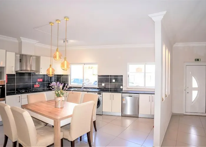 Villa Luxury With Private Heated Pool And Jacuzzi *