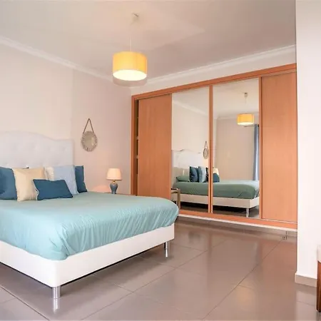 Villa Luxuryvilla With Private Heated Pool And 7p Quarteira