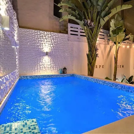 Villa Luxuryvilla With Private Heated Pool And 7p Quarteira